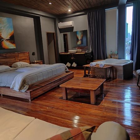 Patio Del Puerto Hotel Boutique เปอร์โตริโก ภายนอก รูปภาพ