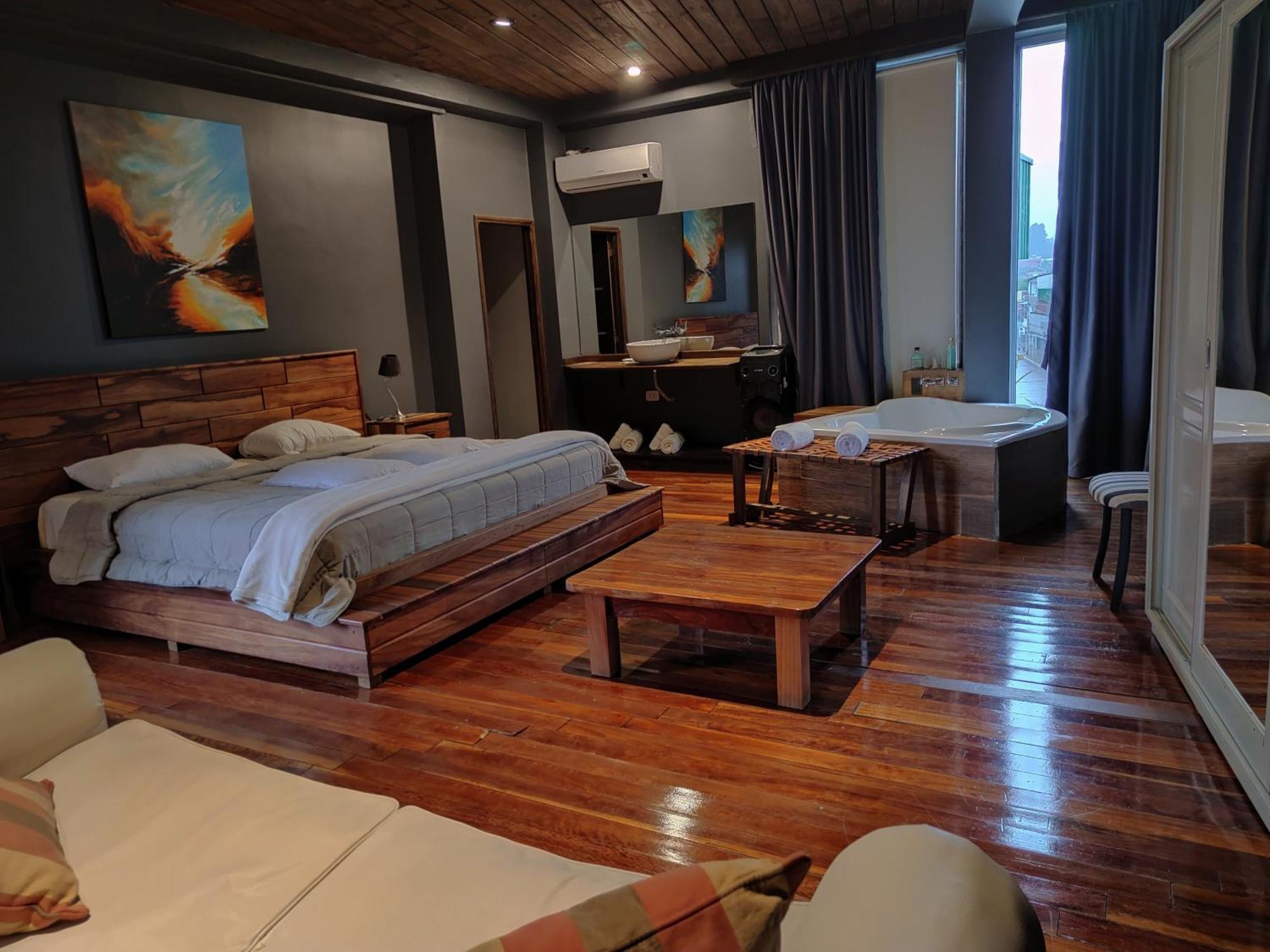 Patio Del Puerto Hotel Boutique เปอร์โตริโก ภายนอก รูปภาพ